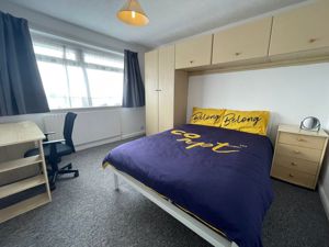 Photo 16- click for photo gallery